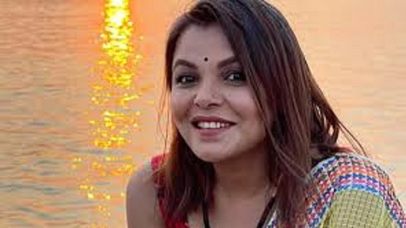 অভিনেত্রী ও নির্মাতা মেহের আফরোজ শাওনকে গ্রেফতার করা হয়েছে